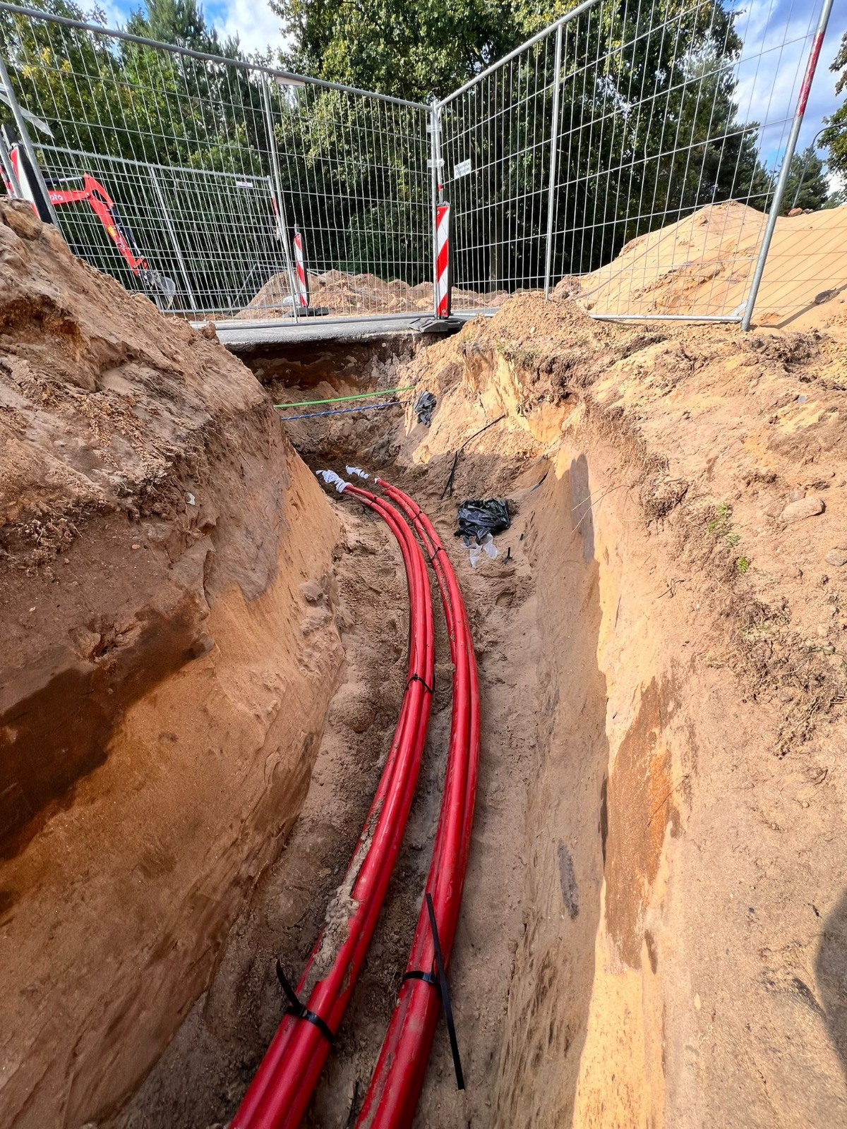 WhatsApp Image 2025-10-04 at 16.04.21 (2)